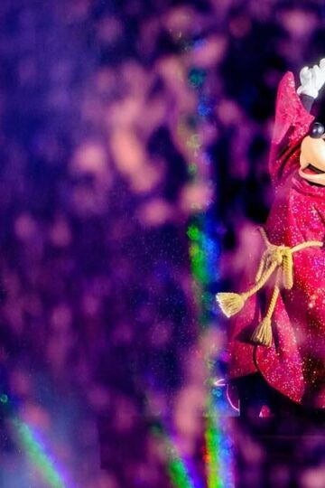 BREAKING: Disney To End Park Hopper Restriction This Year