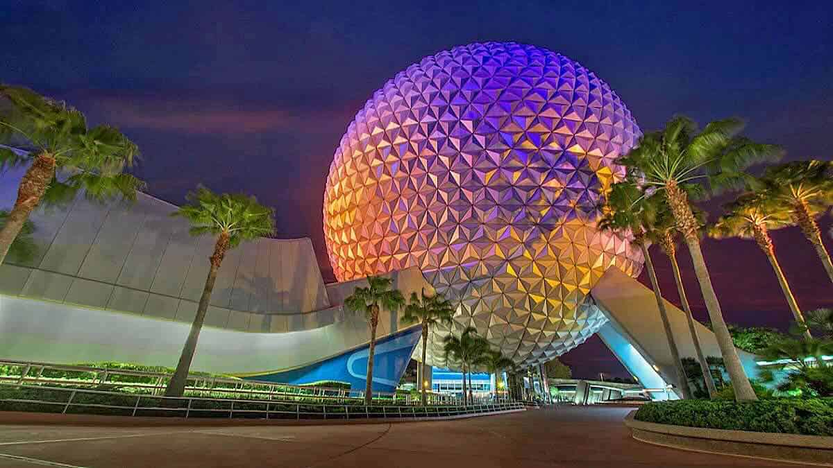 VIDEO: Guest Enters Restricted Area At EPCOT