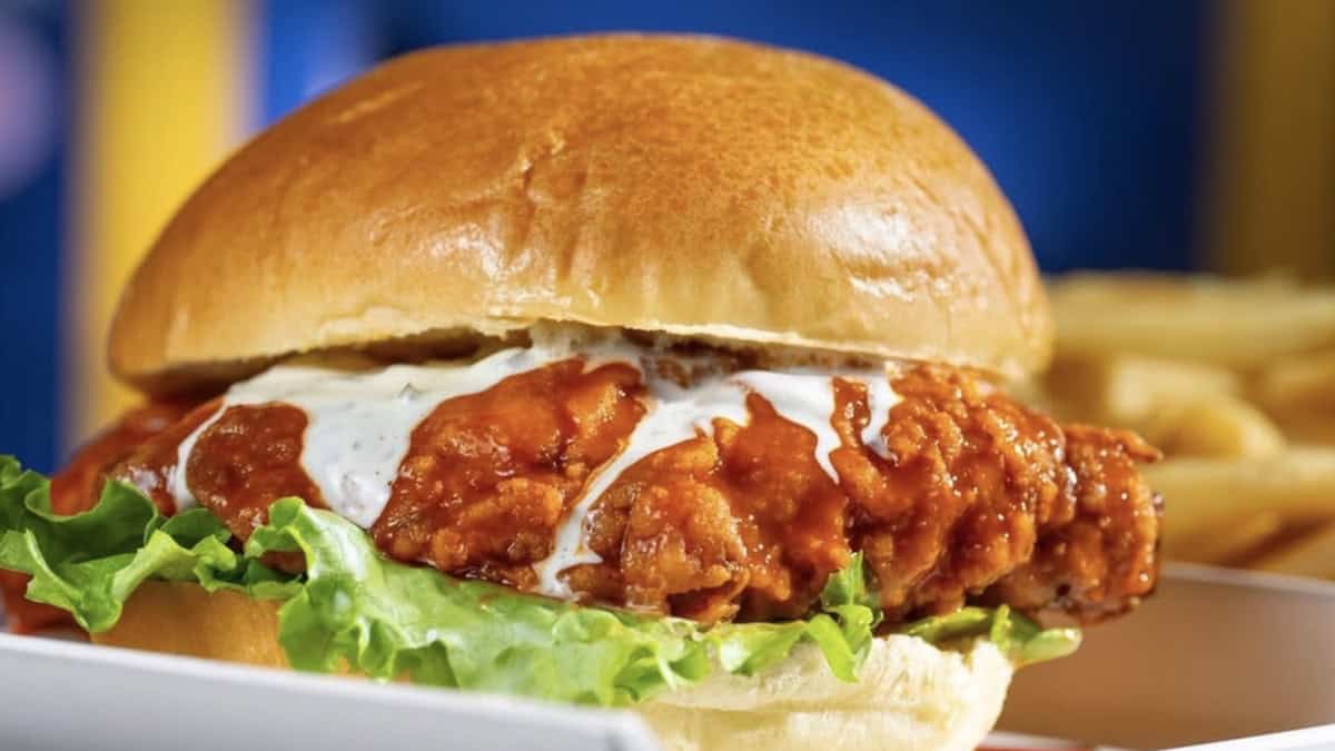 Fried Chicken Sandwich Sci-Fi diner