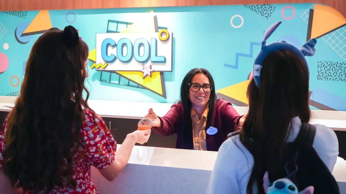 Pop Century check in