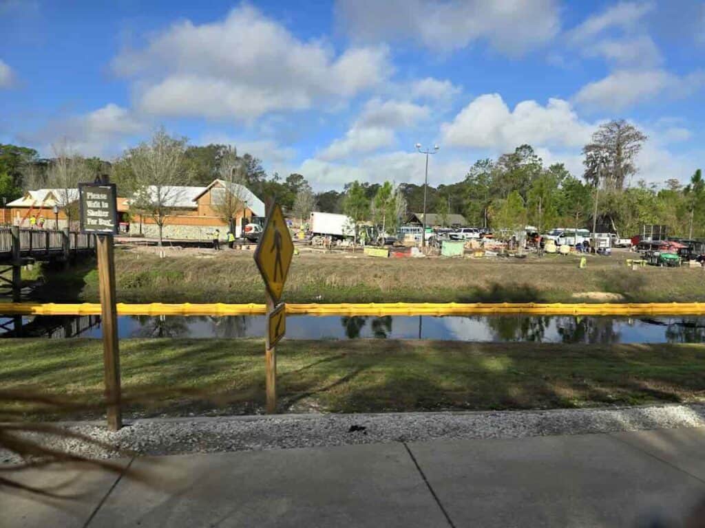 fort pools trees added