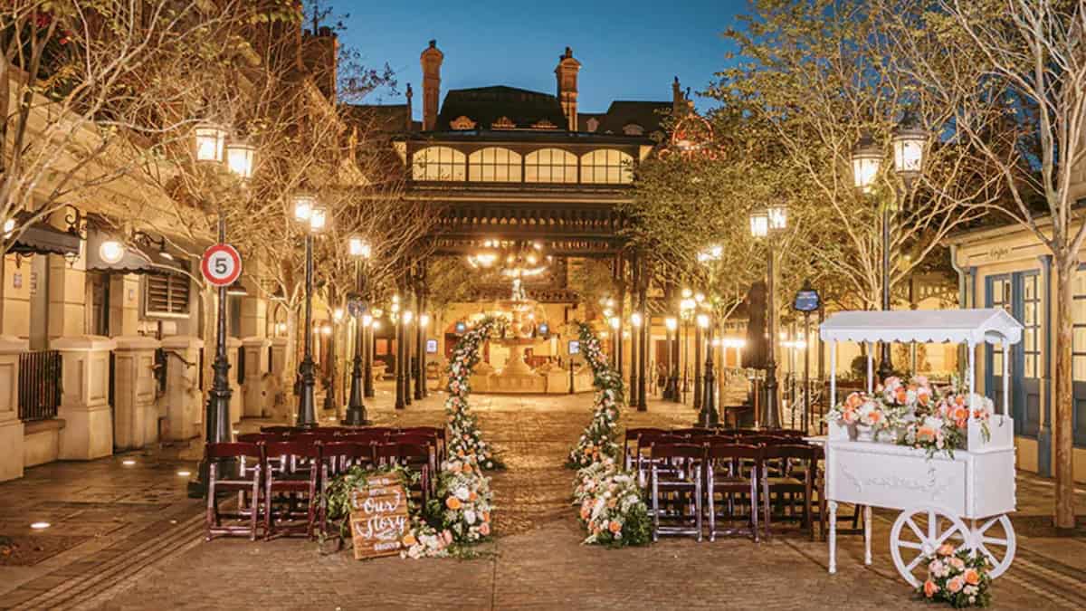 Exclusive Savings on Disney Wedding Venues and Cinderella's Royal Coach