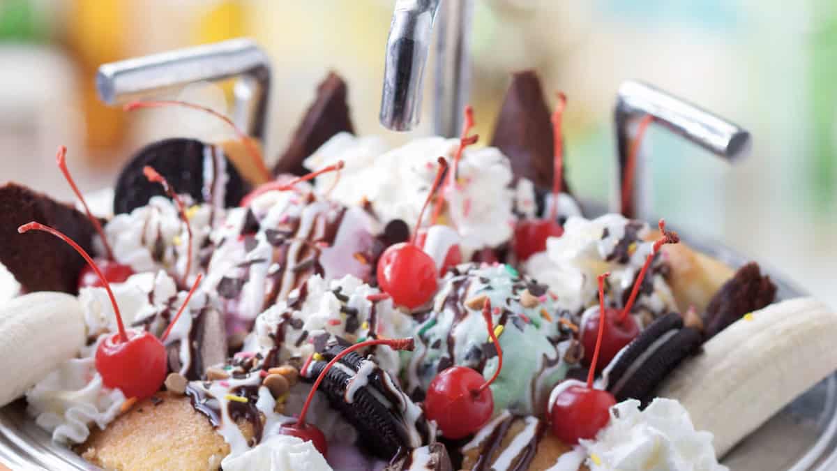 Disney's Famous Kitchen Sink Sundae Now Comes with a Free Souvenir