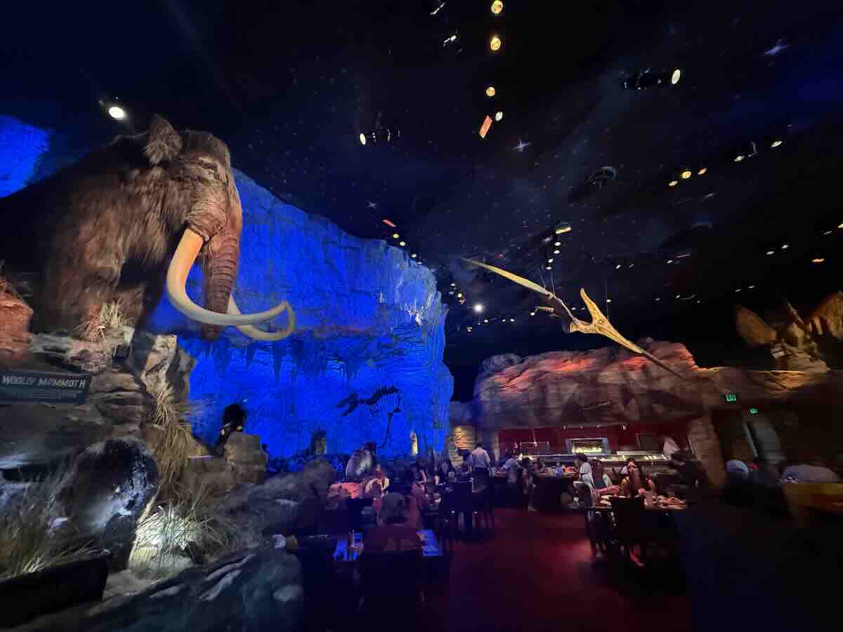 t rex mammoth