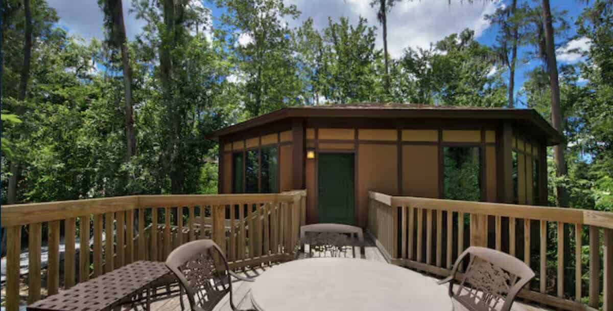 treehouse villa