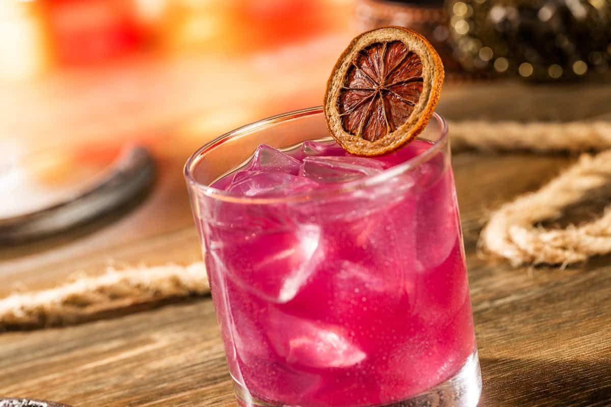 Diamond Horseshoe Cactus Rose Margarita