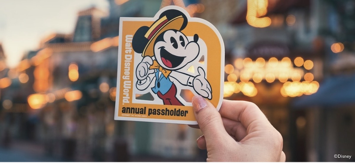 Annual Pass magnet