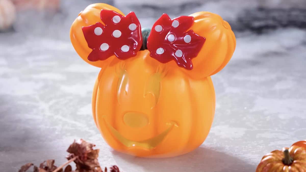 Limited Time: Minnie Mouse Light-up Pumpkin Special Discount