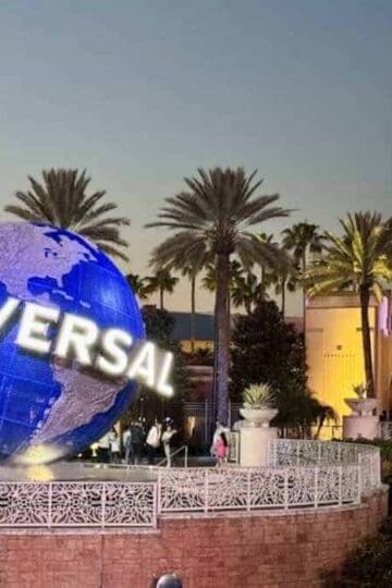 One of Universal's Oldest Most Beloved Attractions is Closing Forever