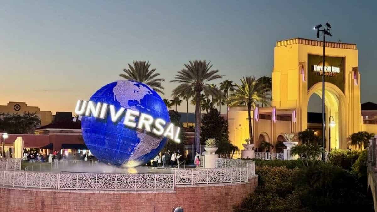 One of Universal's Oldest Most Beloved Attractions is Closing Forever